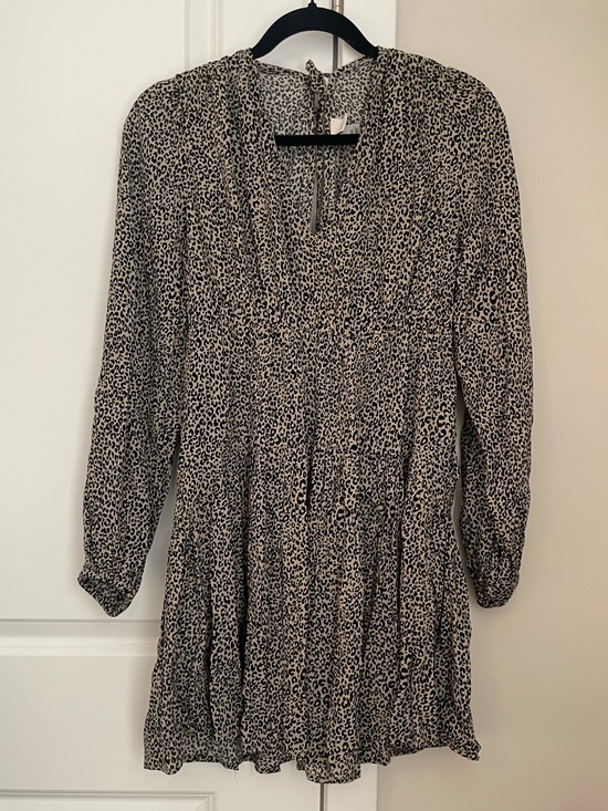 a new day Dresses & Skirts - A‎ New Day Women’s Balloon Long Sleeve Mini A-line Dress Cheetah Print XS